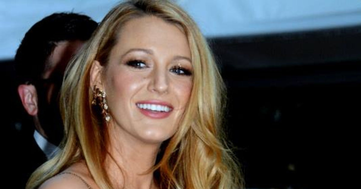 Blake Lively in Cannes 2016